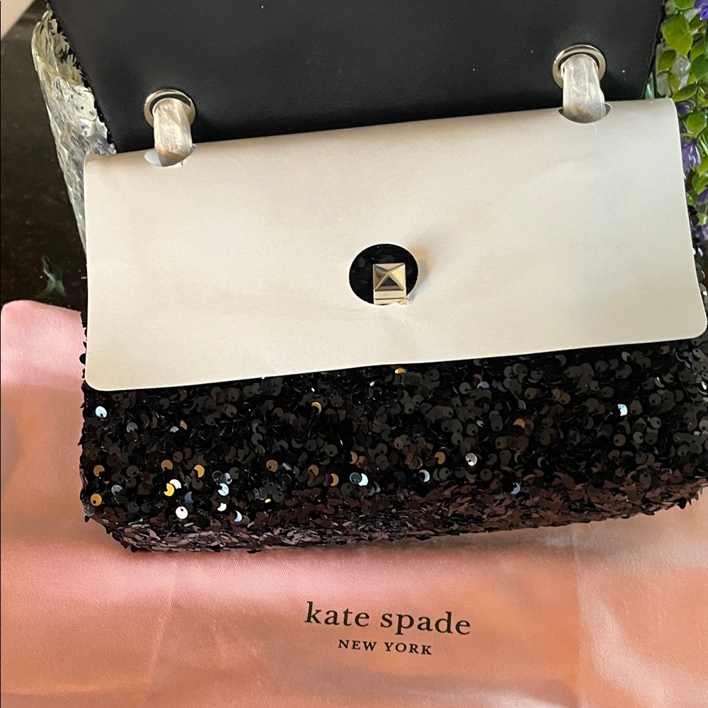 Natalia Sequin Medium Flap turn lock Shoulder bag - Picture 11 of 13